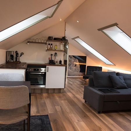Scenic Penthouse - Ocean View & Skylight Windows Apartman Siglufjordur Kültér fotó