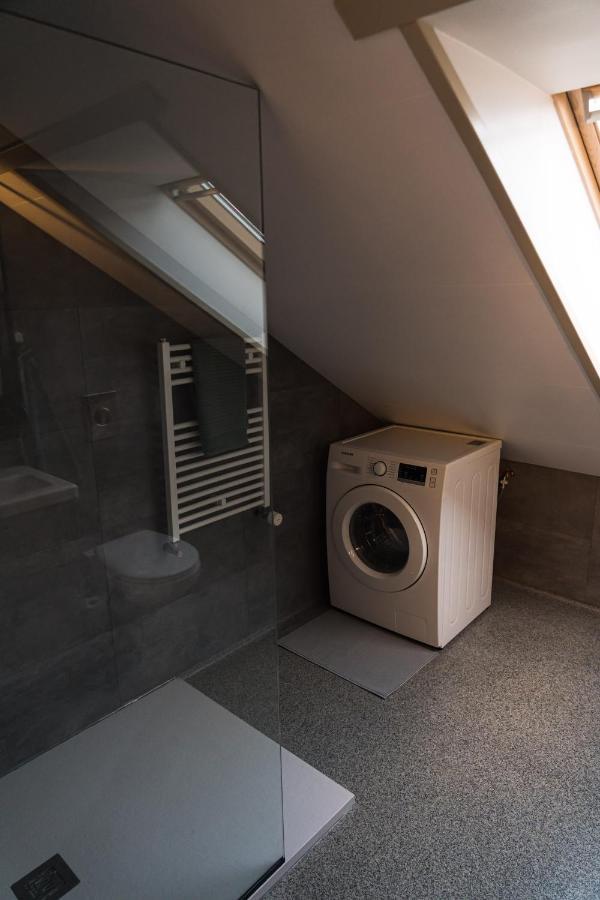 Scenic Penthouse - Ocean View & Skylight Windows Apartman Siglufjordur Kültér fotó